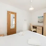 Large Groups Stays 12 Beds Whole Building